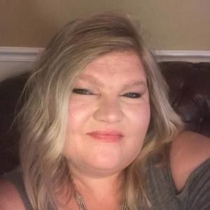 Meet your Posher, Kelley